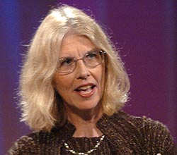 <b>Jane Smiley</b> is Snobby Enough to Aim Low - smiley